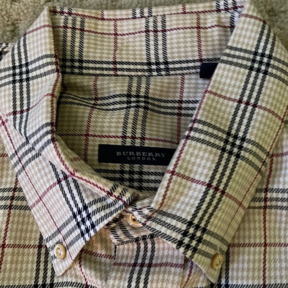 MEN BURBERRY BUTTON DOWN SHIRT XL